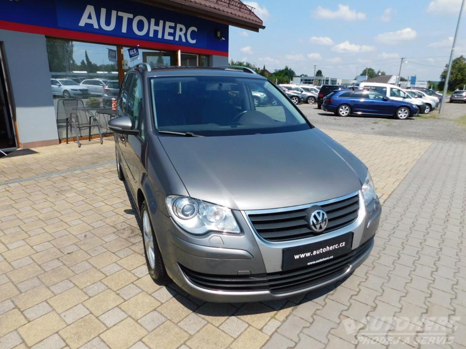 Volkswagen Touran 1.9 TDi DSG