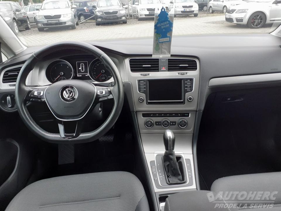 Volkswagen Golf VII KOMBI 1.6 TDi DSG