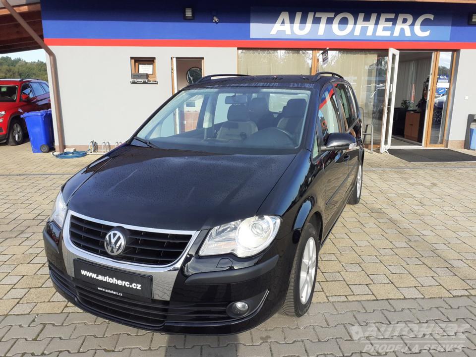 Volkswagen Touran 2.0 TDi TREND