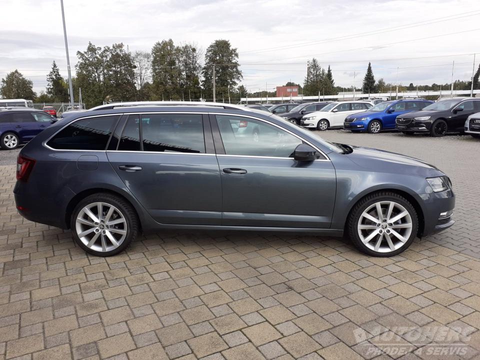 Škoda Octavia KOMBI 2.0 TDi DSG