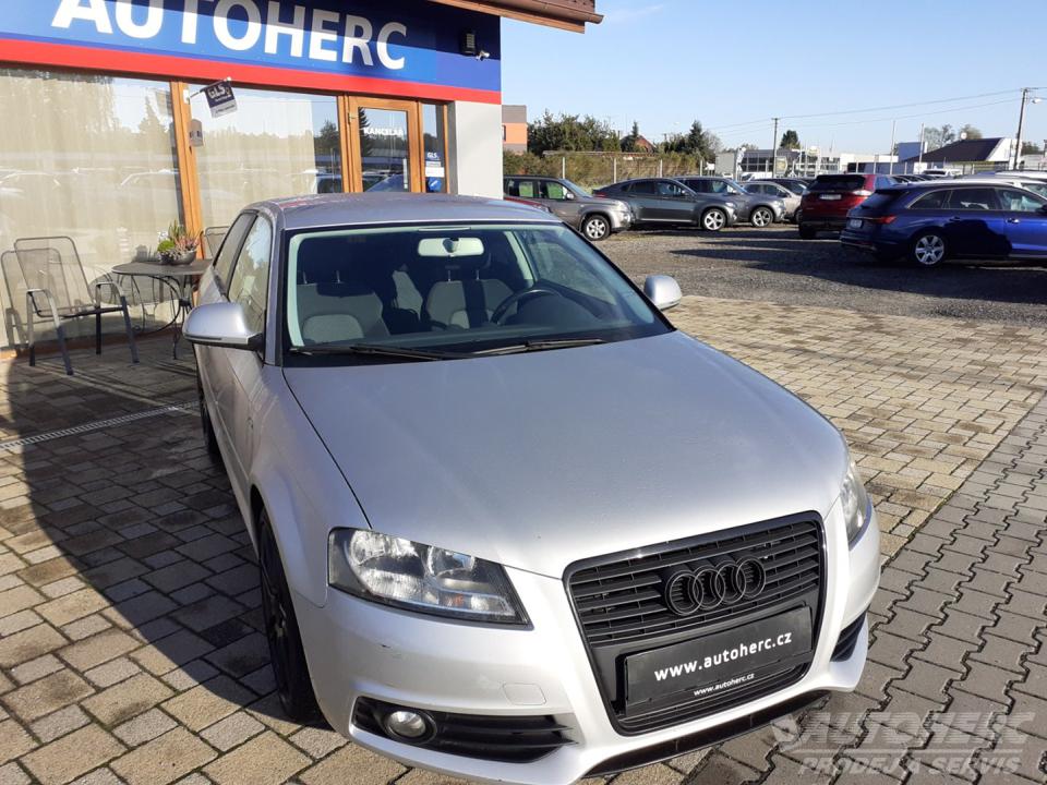 Audi A3 2.0 T FSi S-LINE