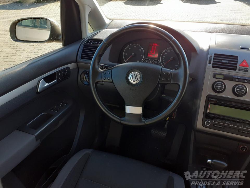 Volkswagen Touran 1.9 TDi DSG