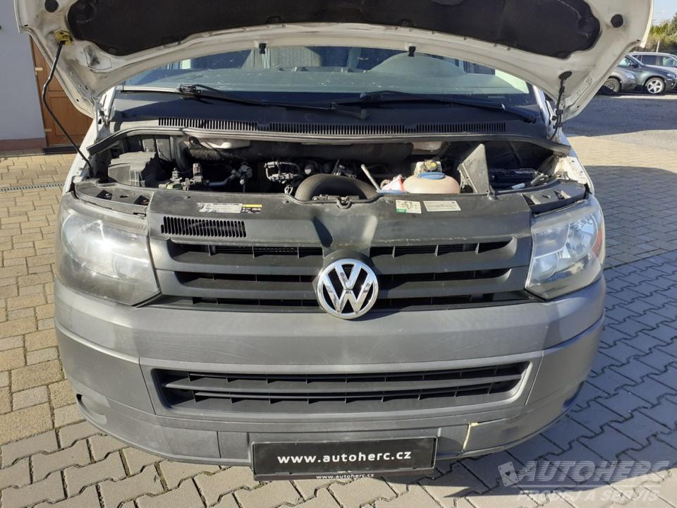 Volkswagen Transporter 2.0 TDi ČR