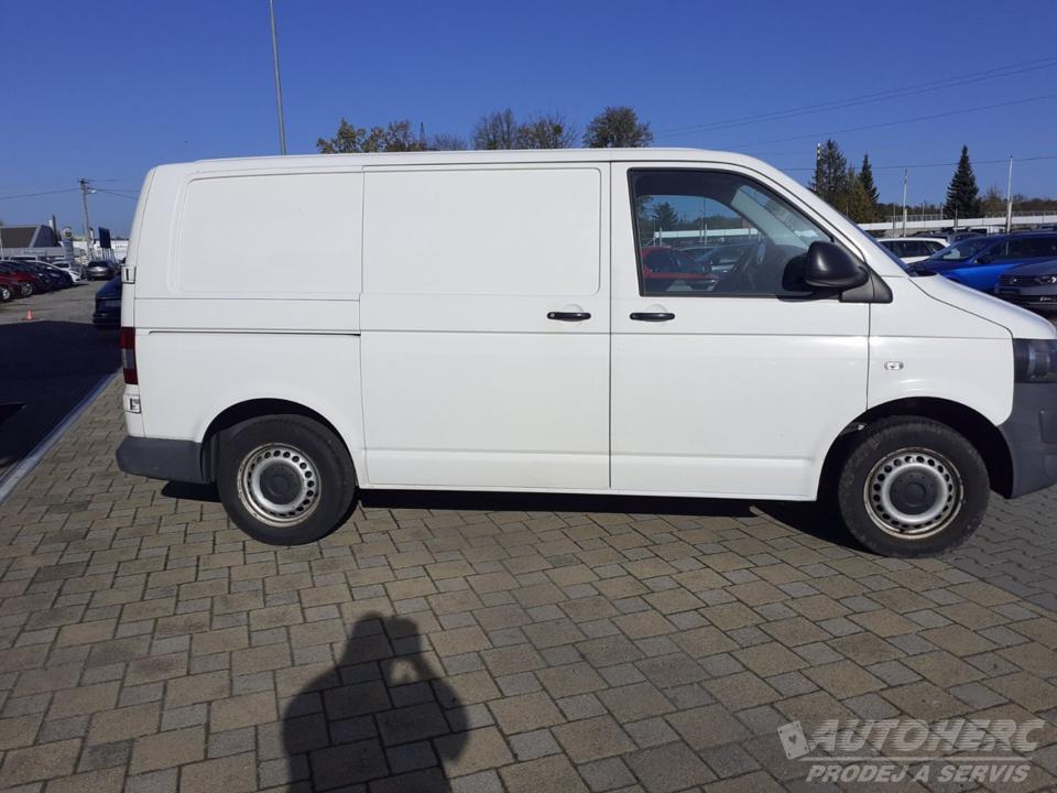 Volkswagen Transporter 2.0 TDi ČR