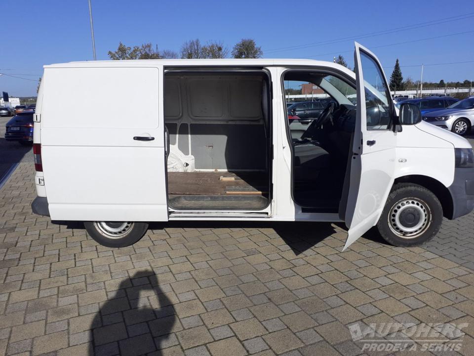 Volkswagen Transporter 2.0 TDi ČR