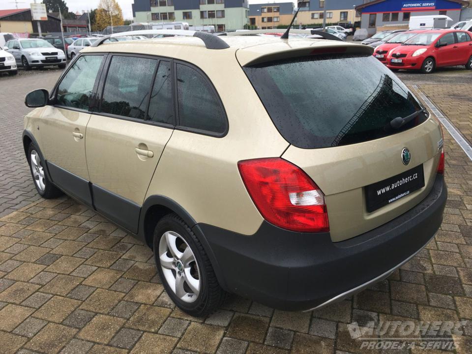 Škoda Fabia II Kombi 1.2 TSi Scout 77 kW