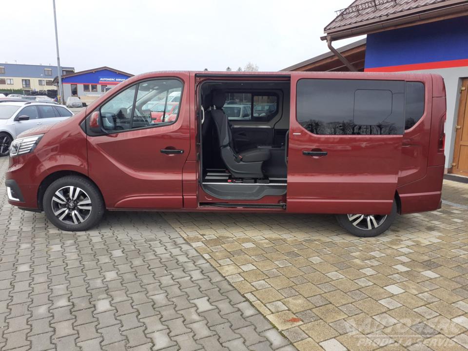 Renault Trafic 150 Dci  7 MÍST