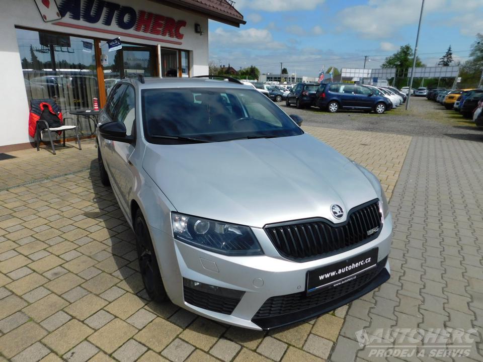 Škoda Octavia 2.0 TDi RS DSG CHALLENGE