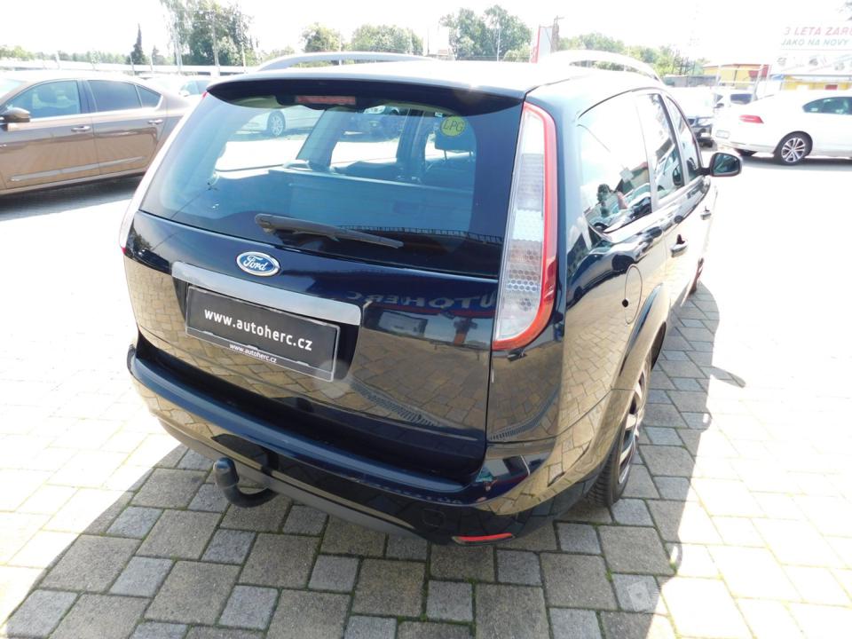 Ford Focus Kombi 2.0 LPG