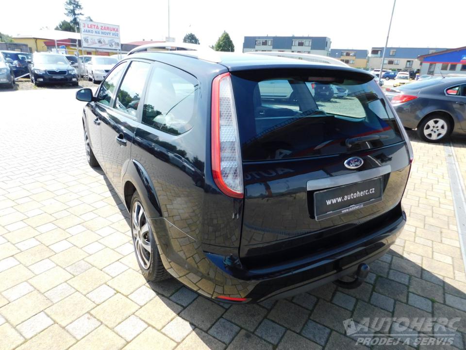 Ford Focus Kombi 2.0 LPG