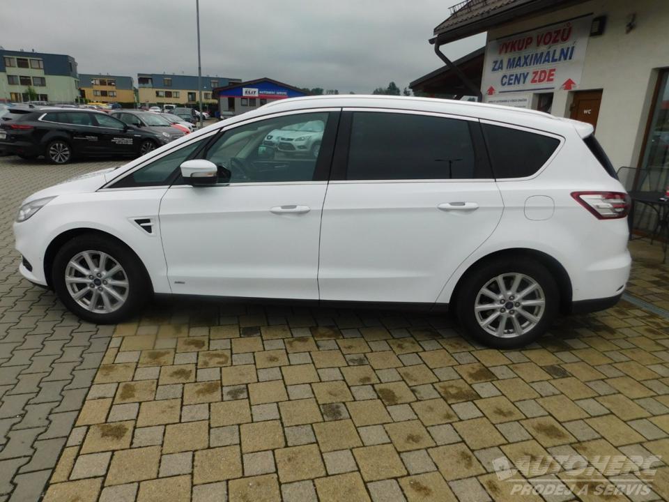 Ford S-MAX 2.0 TDCi 4x4 Titanium +